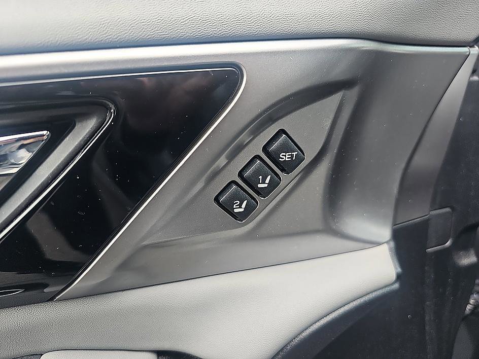 Used 2022 Magnetite Gray Metallic Subaru Limited XT image 11