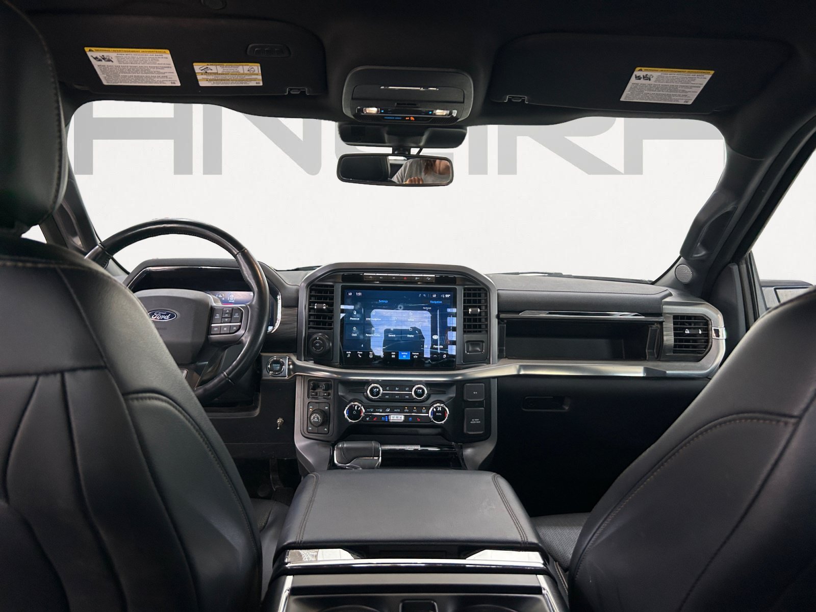 Used 2024 Silver Metallic Ford LARIAT image 3