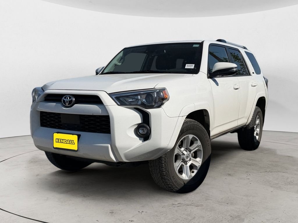 2022 Toyota 4Runner SR5 Premium 4WD V6's photo