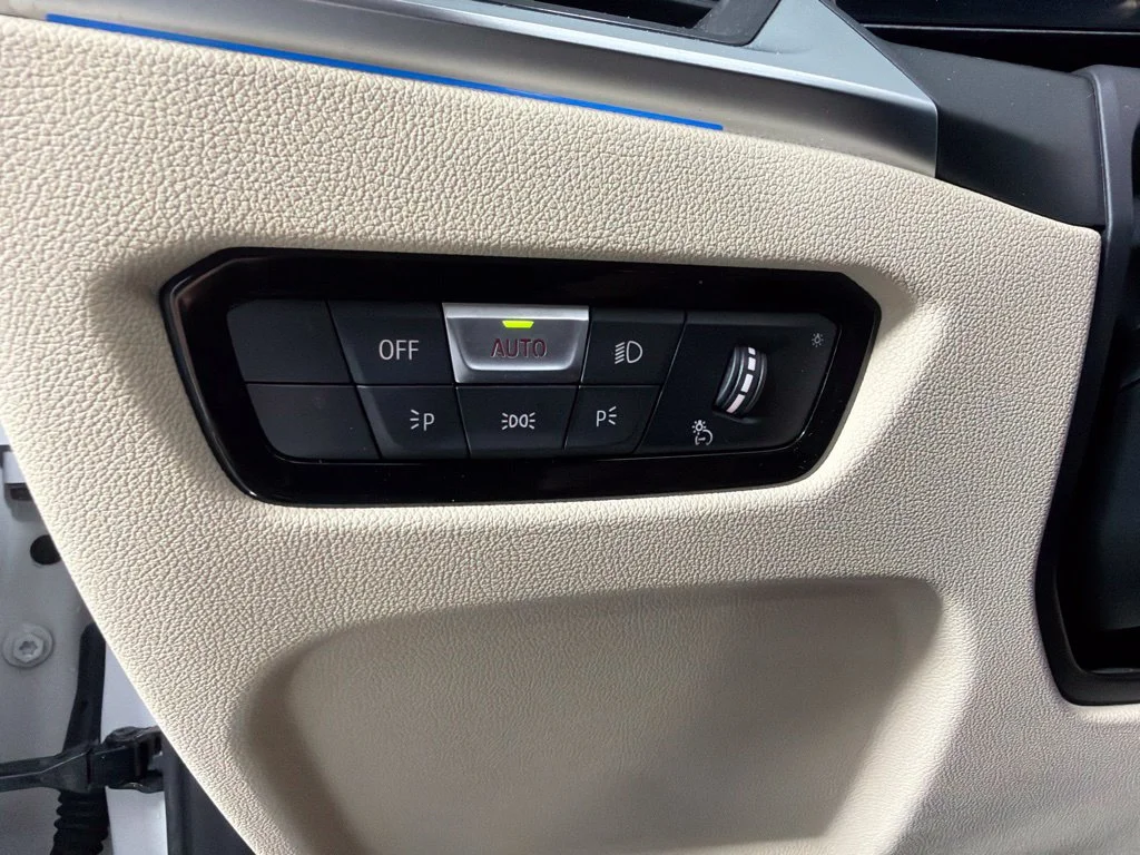 Certified Used 2024 White BMW 430i xDrive image 27