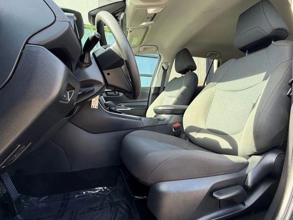 Used 2022 Black Toyota LE image 10