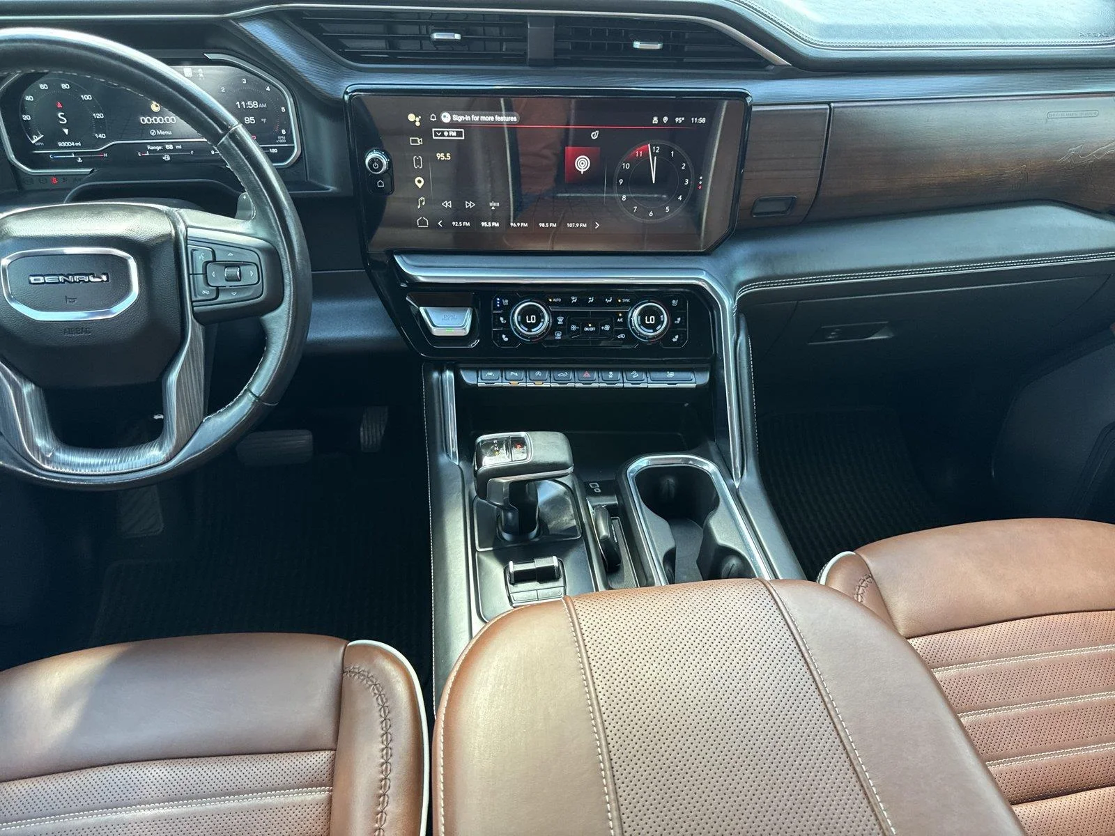 Used 2023 STERLING METALLIC GMC Denali Ultimate image 17