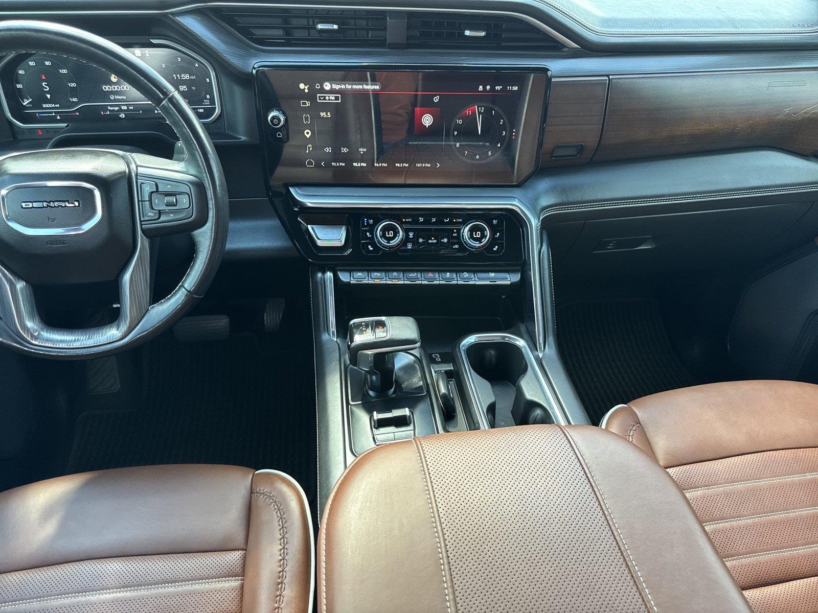Used 2023 STERLING METALLIC GMC Denali Ultimate image 17
