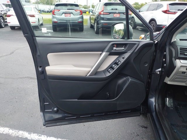 Used 2015 Gray Subaru 2.5i Limited image 11