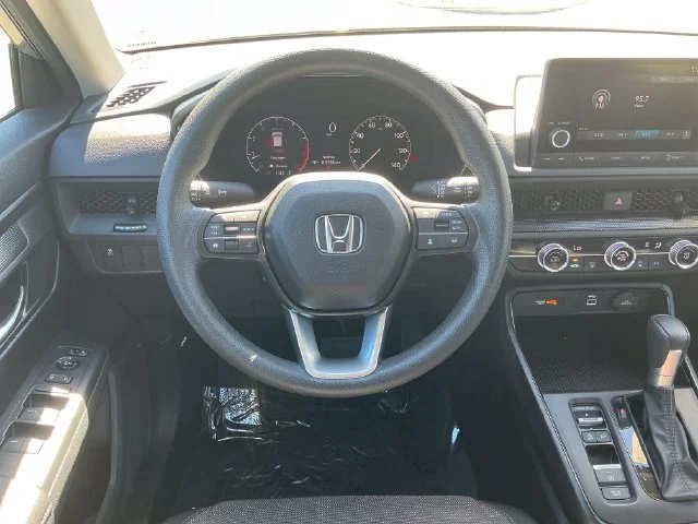 2024 Honda CR-V LX - Photo 46
