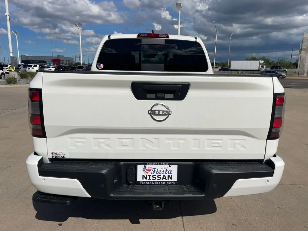 2026 Nissan Frontier SV - Photo 5