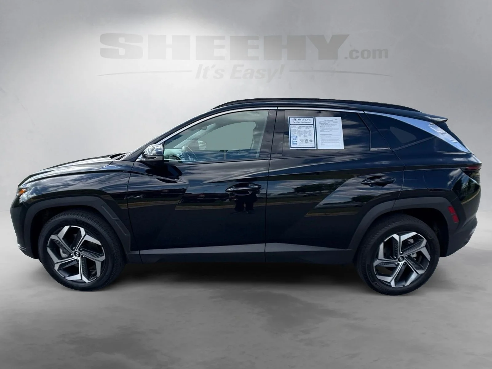 Used 2024 Black Hyundai Limited image 18