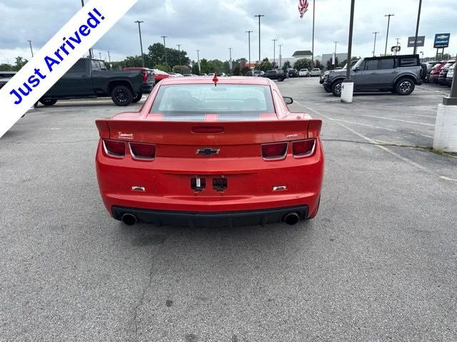 Used 2013 Red Chevrolet SS image 5