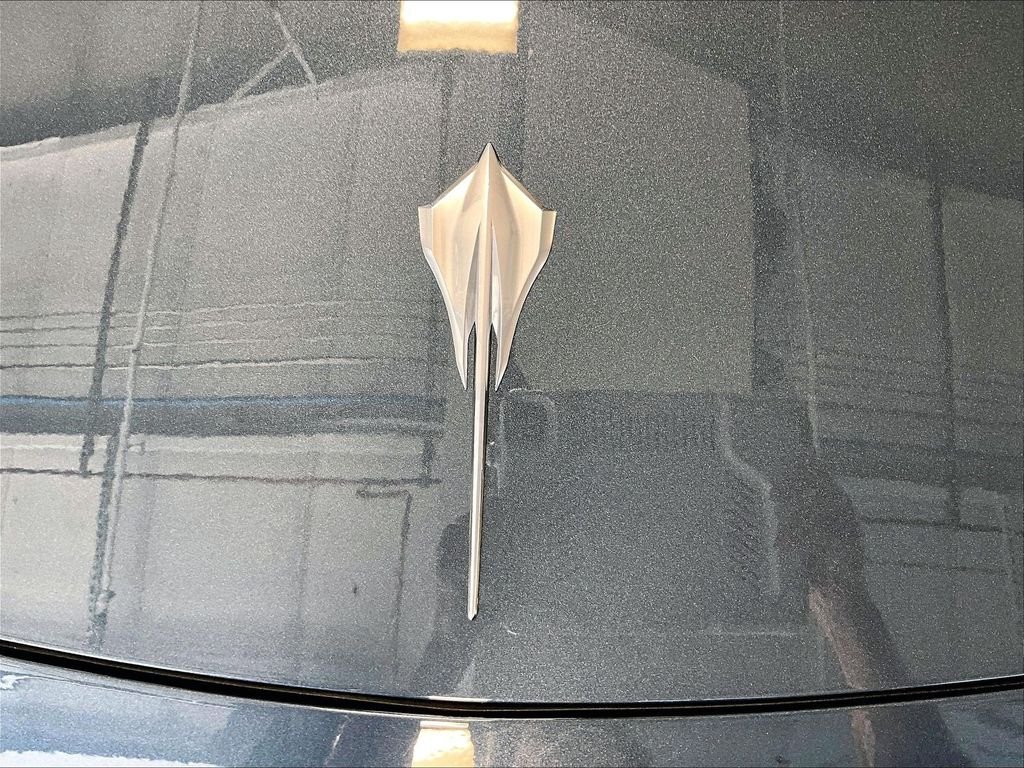 Used 2020 Gray Chevrolet Stingray image 29