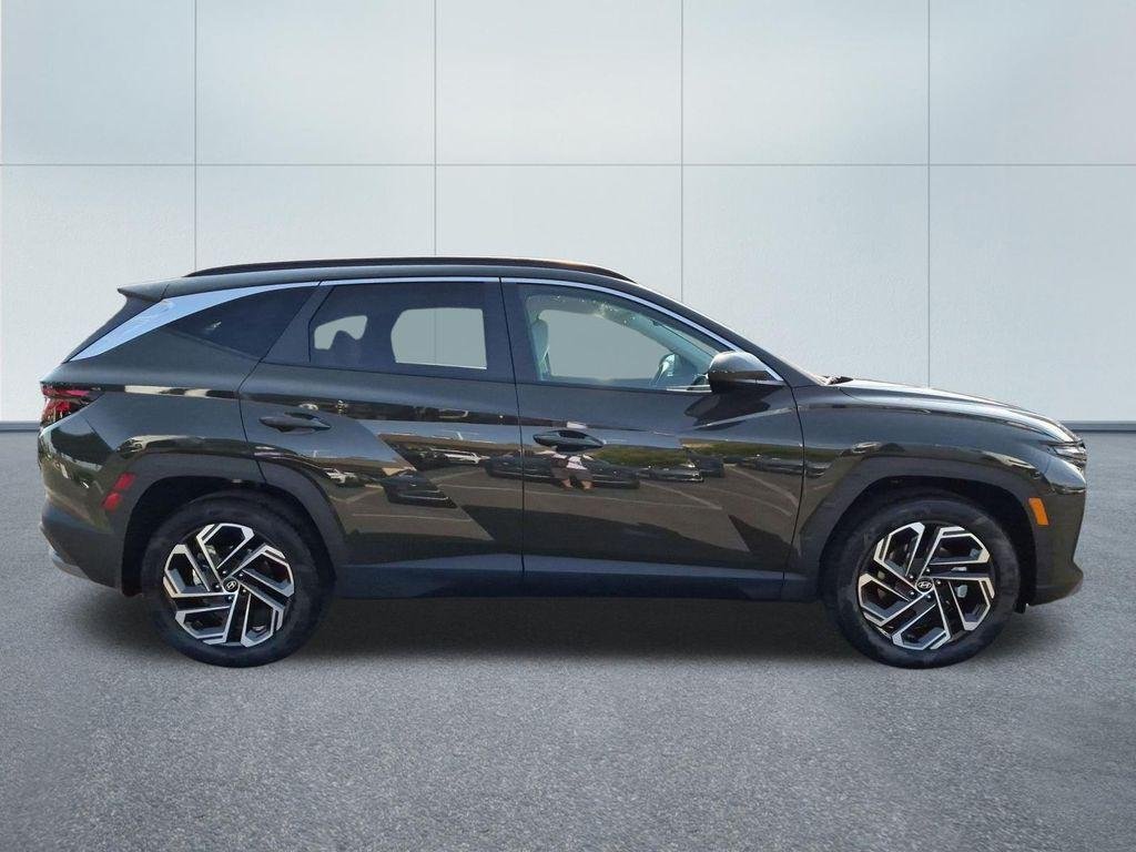 New 2026 Green Hyundai SEL Plus FWD image 7