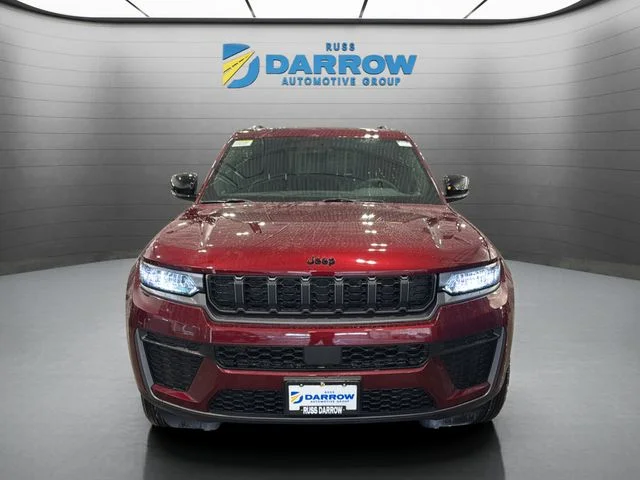 New 2026 Velvet Red Pearl-Coat Exterior Paint Jeep Altitude image 8