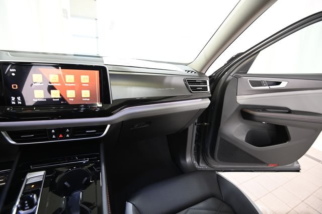 New 2026 Gray Volkswagen 2.0T Peak Edition image 32