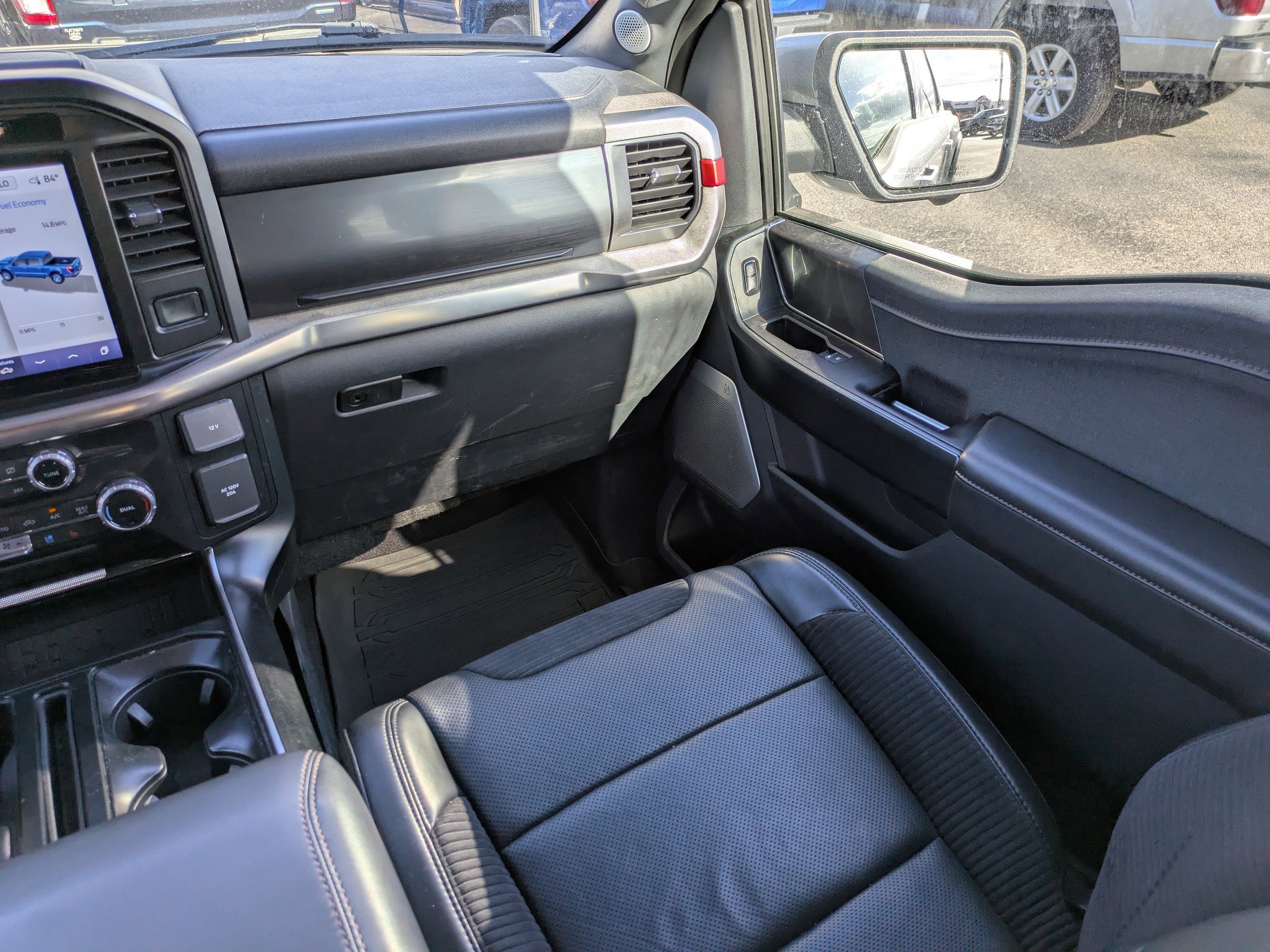 Used 2023  Ford Raptor image 16