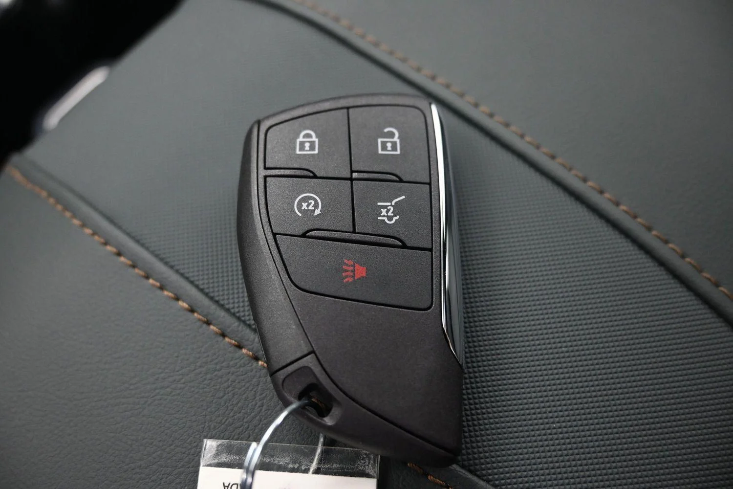 2026 GMC Acadia AT4 - Photo 37