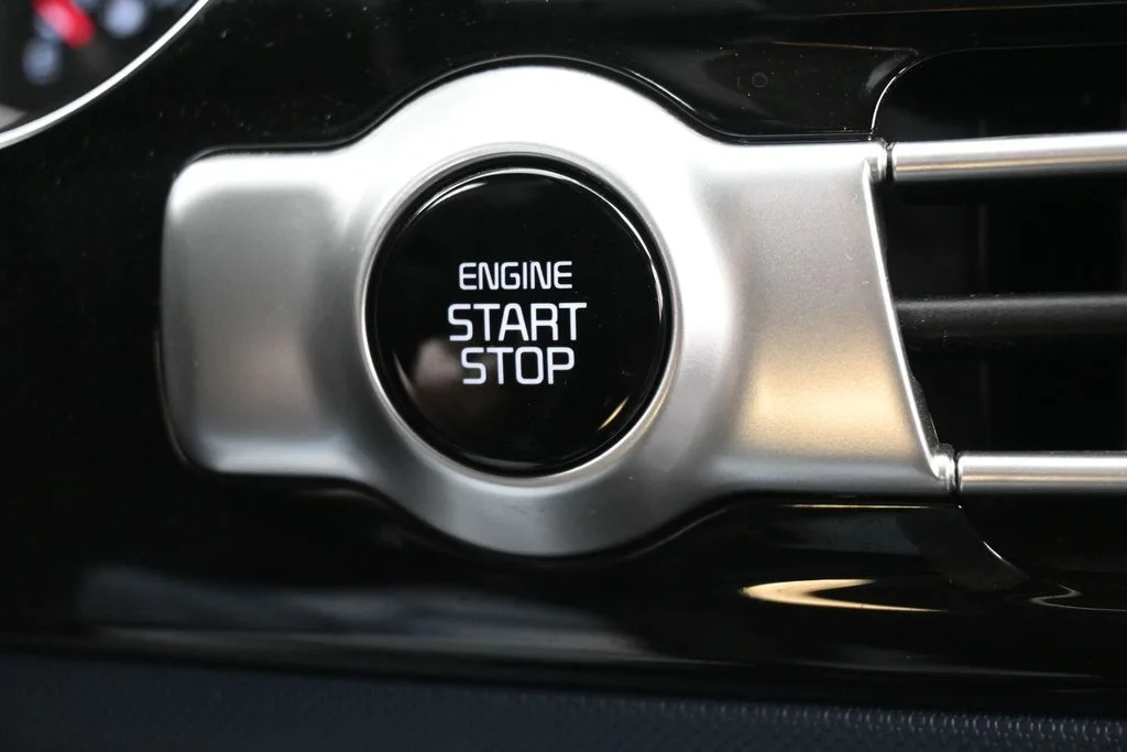 Used 2023 Neptune Blue Kia Nightfall image 29