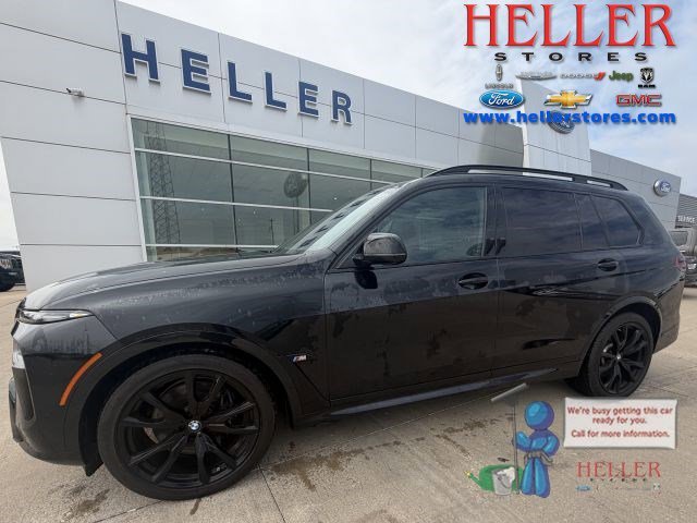 2024 BMW X7 M60i xDrive's photo
