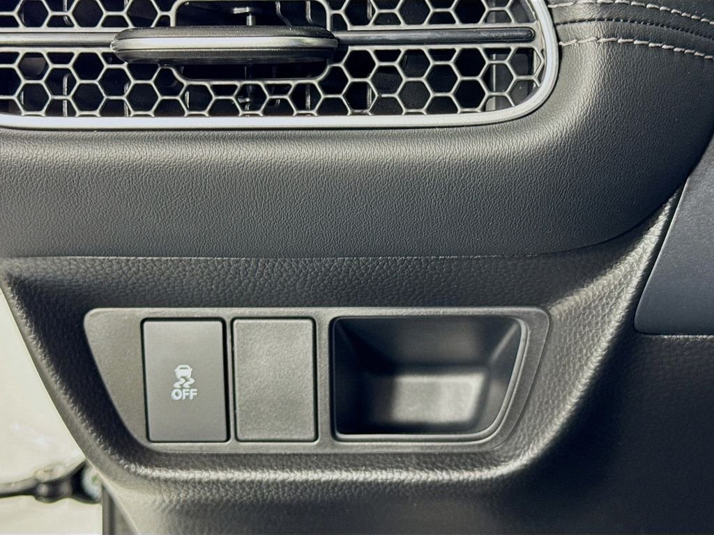 2026 Honda HR-V EX-L - Photo 13