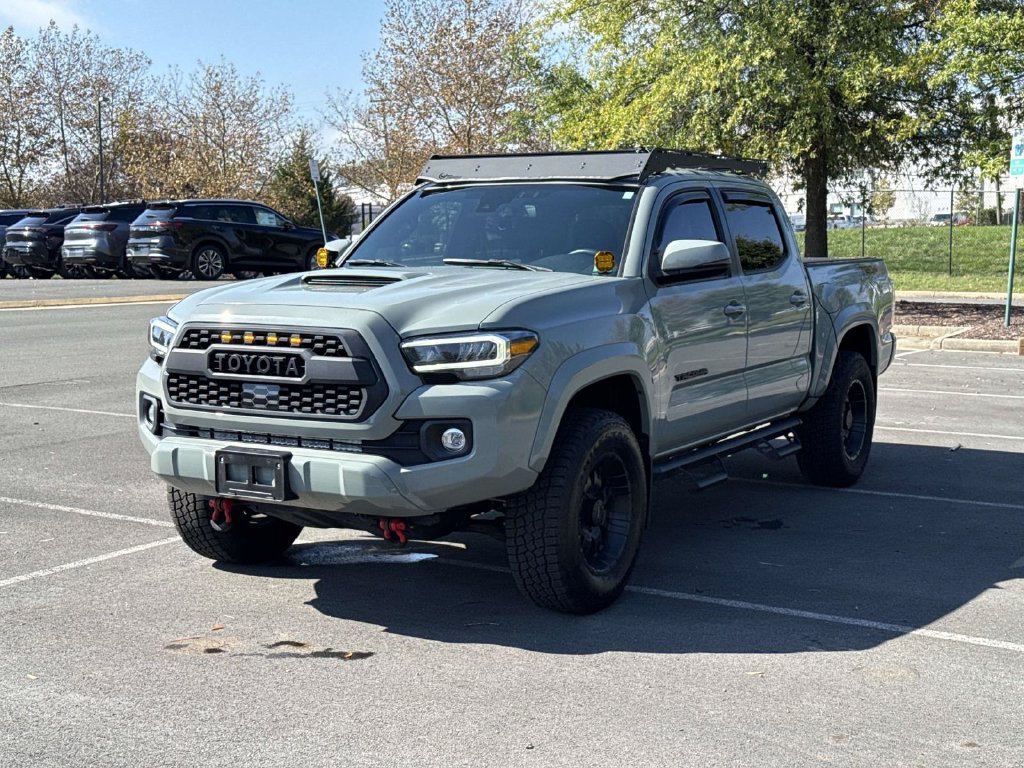 Used 2022  Toyota SR image 20