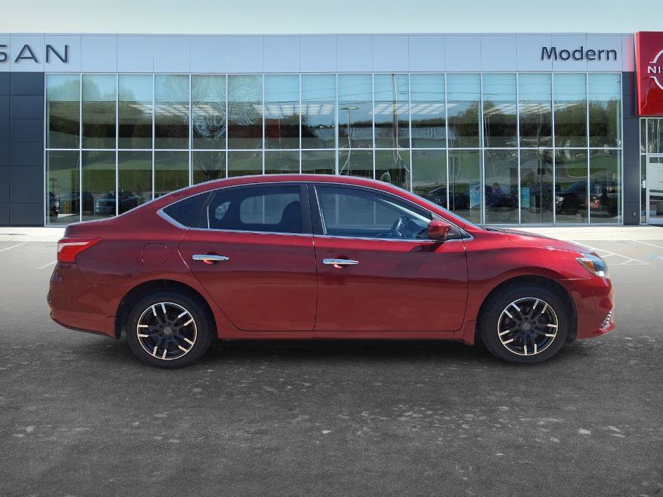 Used 2019 Scarlet Ember Tintcoat Nissan SV image 4