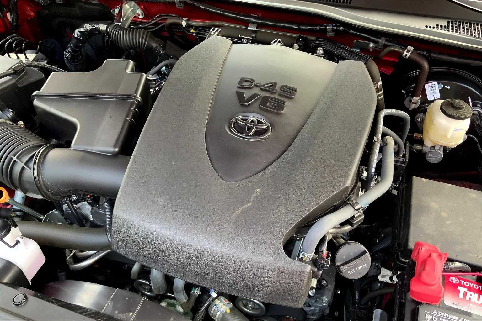 2023 Toyota Tacoma SR - Photo 29