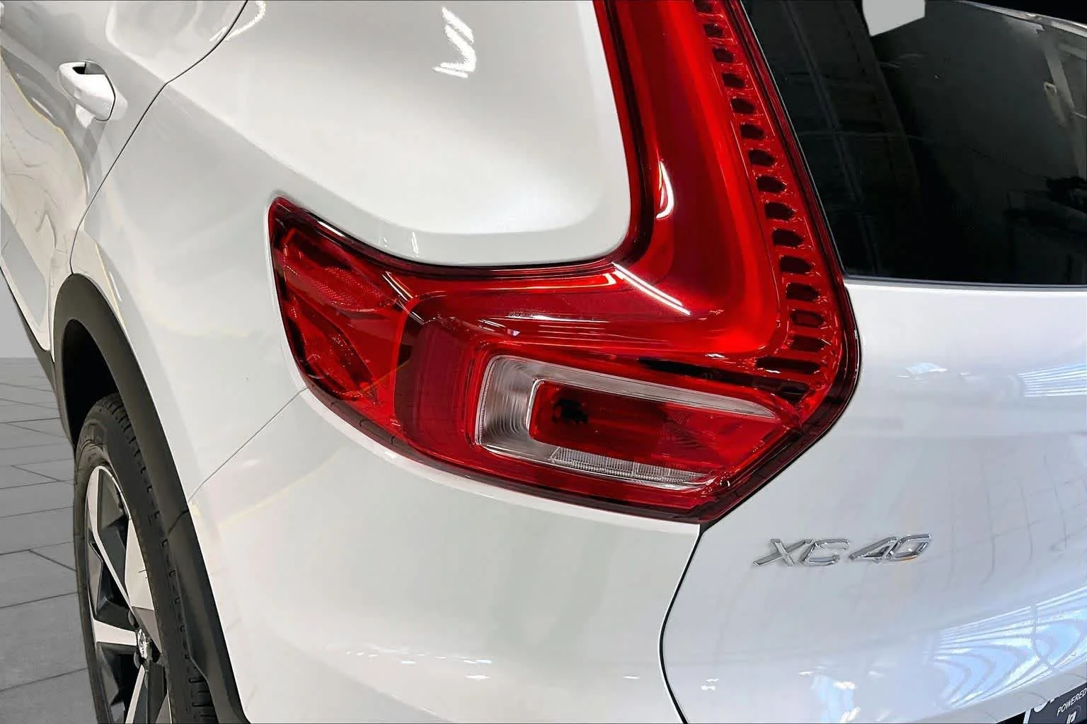 New 2026 WHITE Volvo Plus image 5