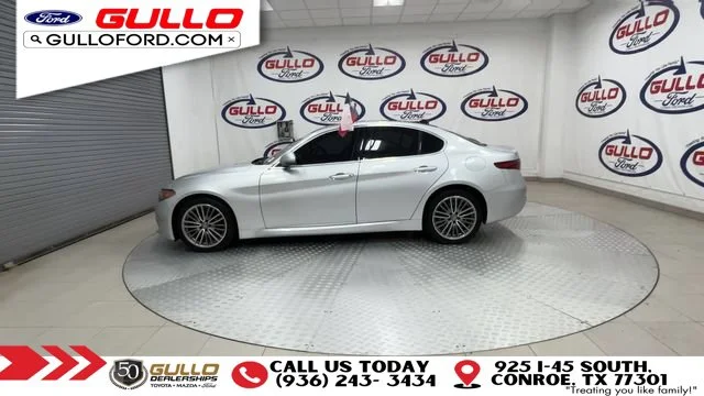 Used 2019 Silverstone Gray Metallic Alfa Romeo Ti image 5