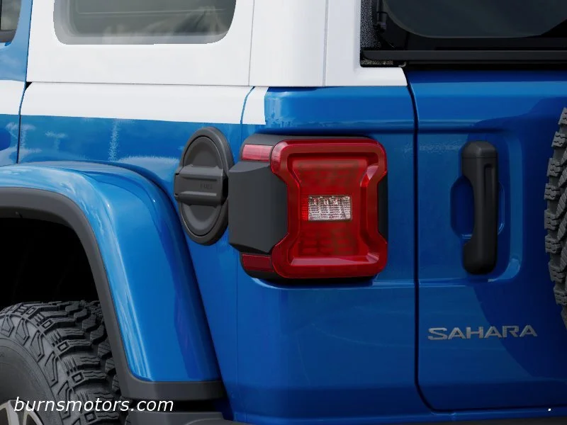 New 2026 Hydro Blue Pearl-Coat Exterior Paint Jeep Sahara 4-Door image 9