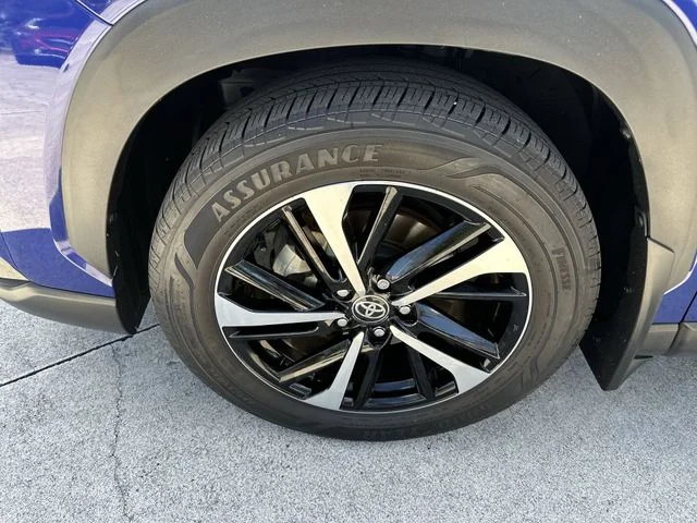 2024 Toyota Corolla Cross XSE - Photo 10