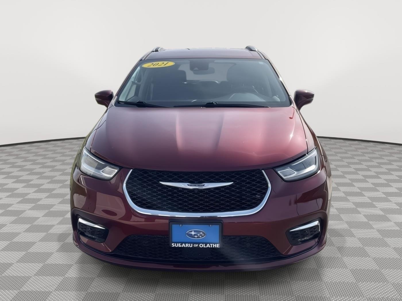 Used 2021 Chrysler Pacifica Touring L with VIN 2C4RC3BG6MR508009 for sale in Kansas City