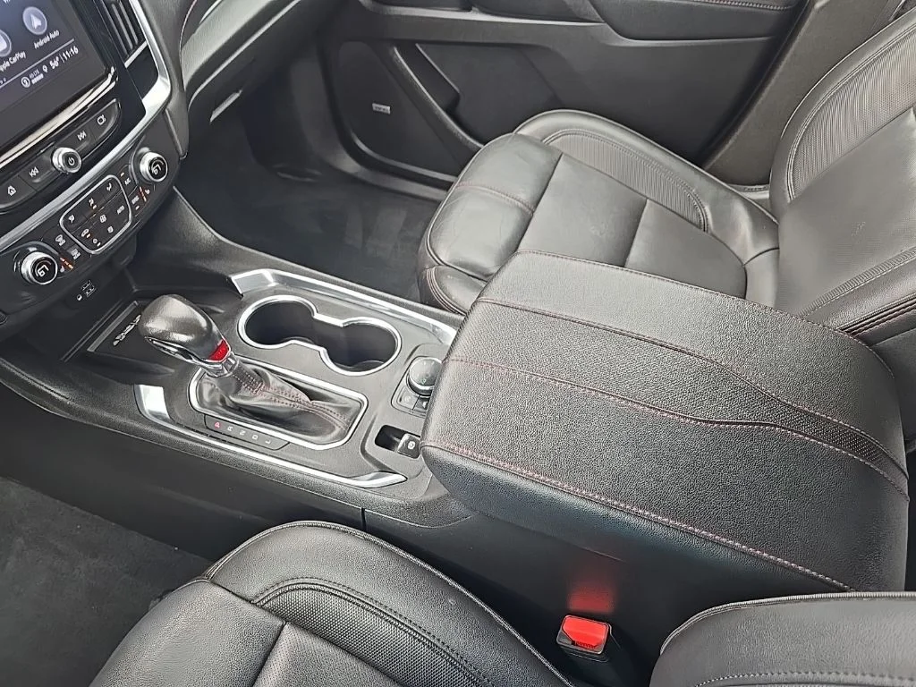 Used 2022 Mosaic Black Metallic Chevrolet RS image 15