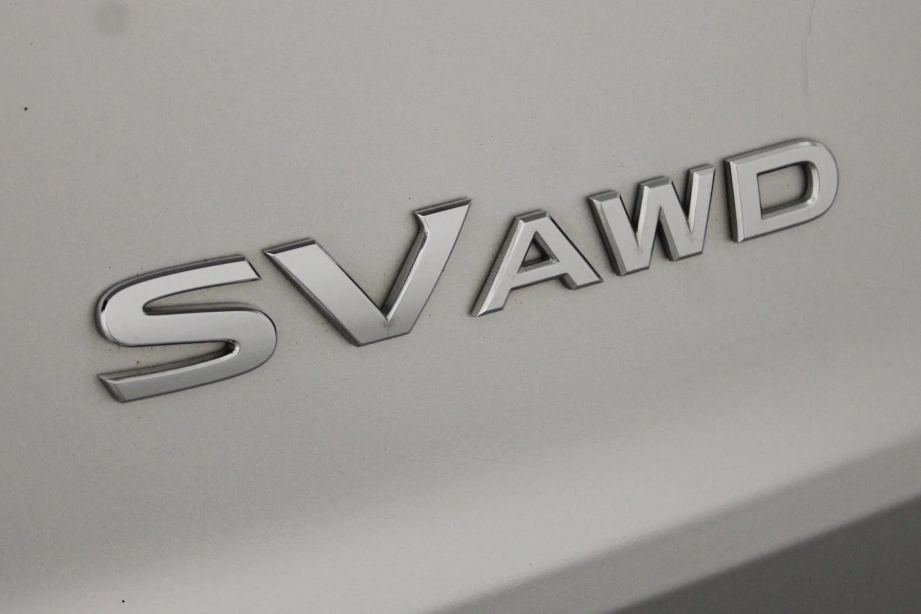 Used 2023 Brilliant Silver Metallic Nissan AWD SV image 22