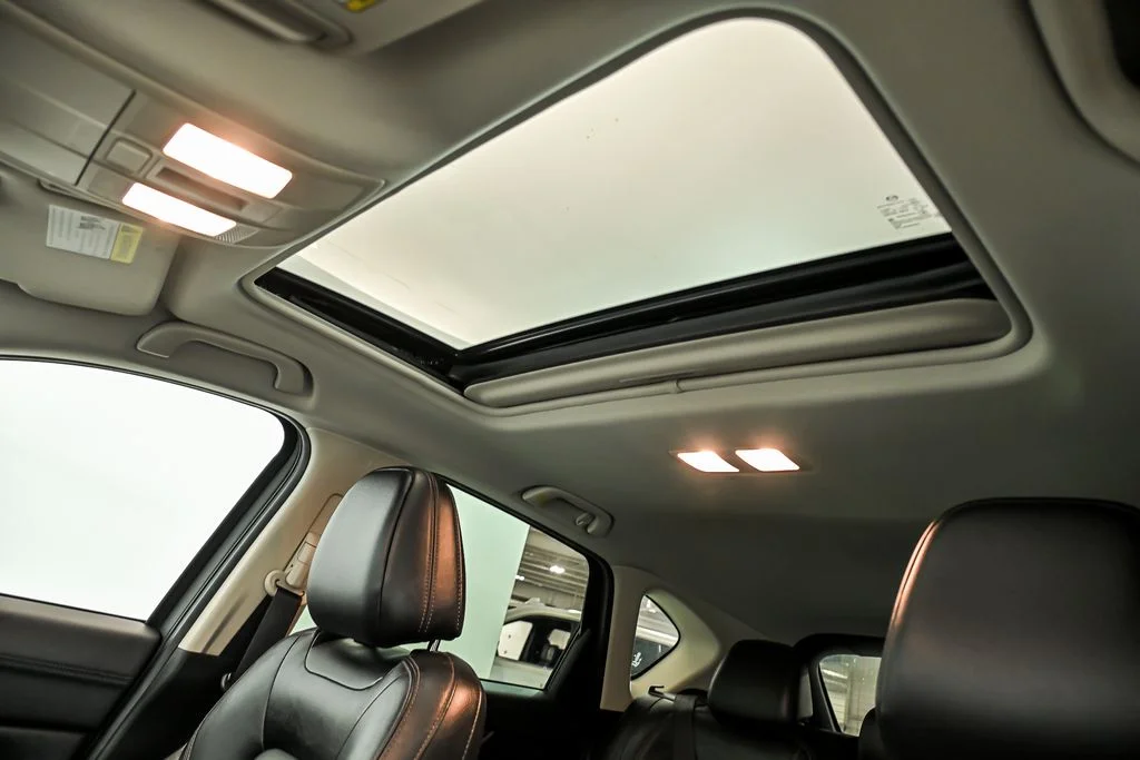 Used 2019 Black Mazda Grand Touring image 15