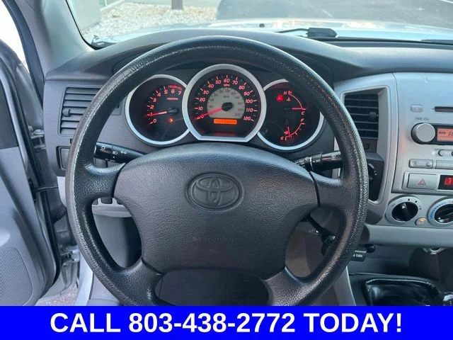 Used 2008 Silver Toyota Base image 15