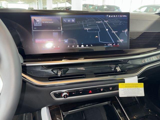 New 2026 Skyscraper Grey Metallic BMW sDrive40i image 21