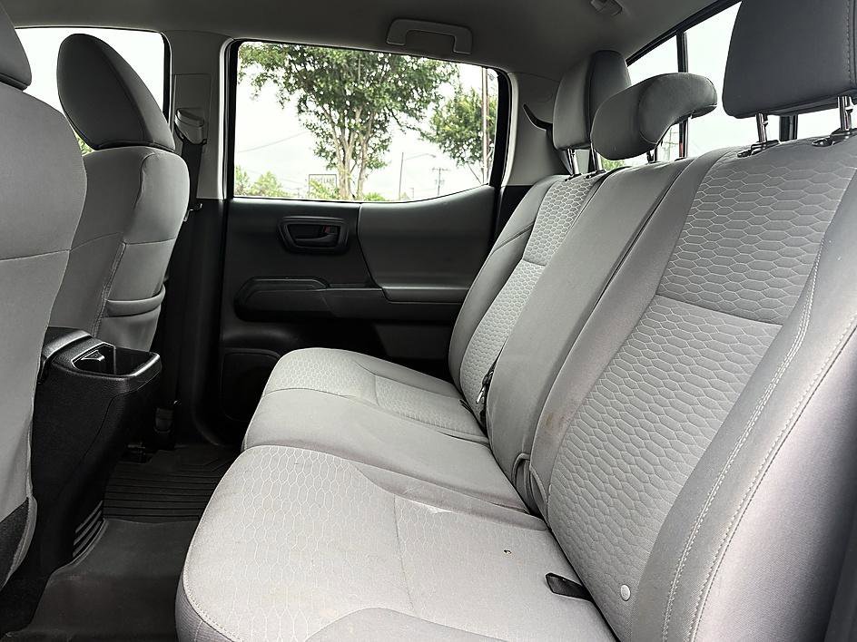 Used 2018 Super White Toyota SR image 8