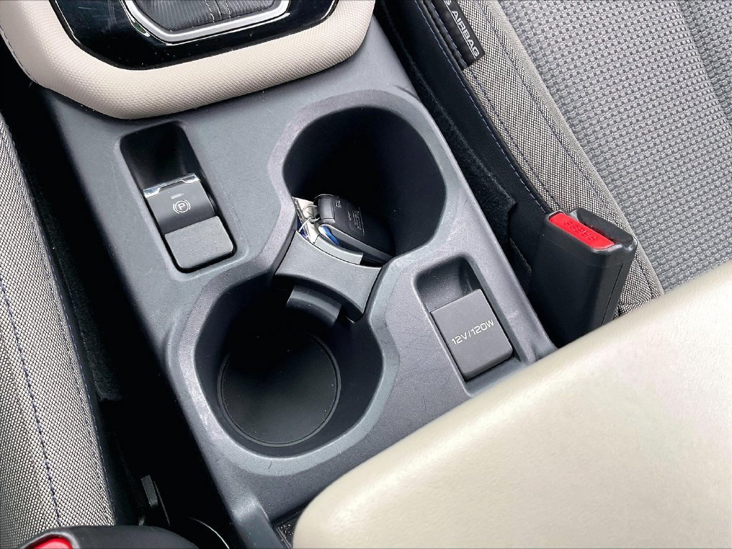 Used 2025 Gray Metallic Subaru Premium image 33