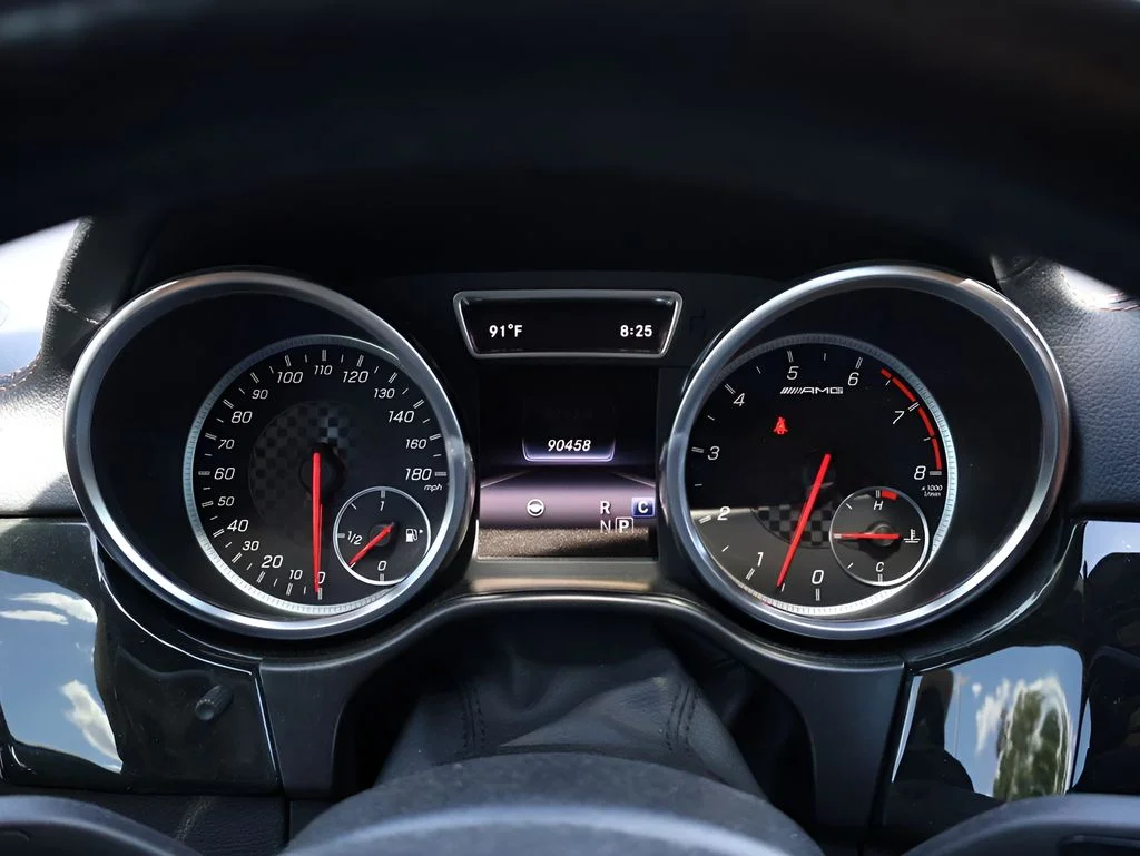 Used 2019 designo Diamond White Metallic Mercedes-Benz GLE 43 AMG® image 33