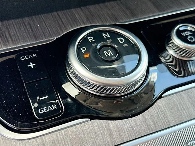 New 2026 Black Metallic Ford Platinum image 12