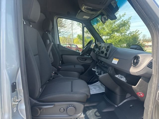 2025 Mercedes-Benz Sprinter Cargo Van Base - Photo 18