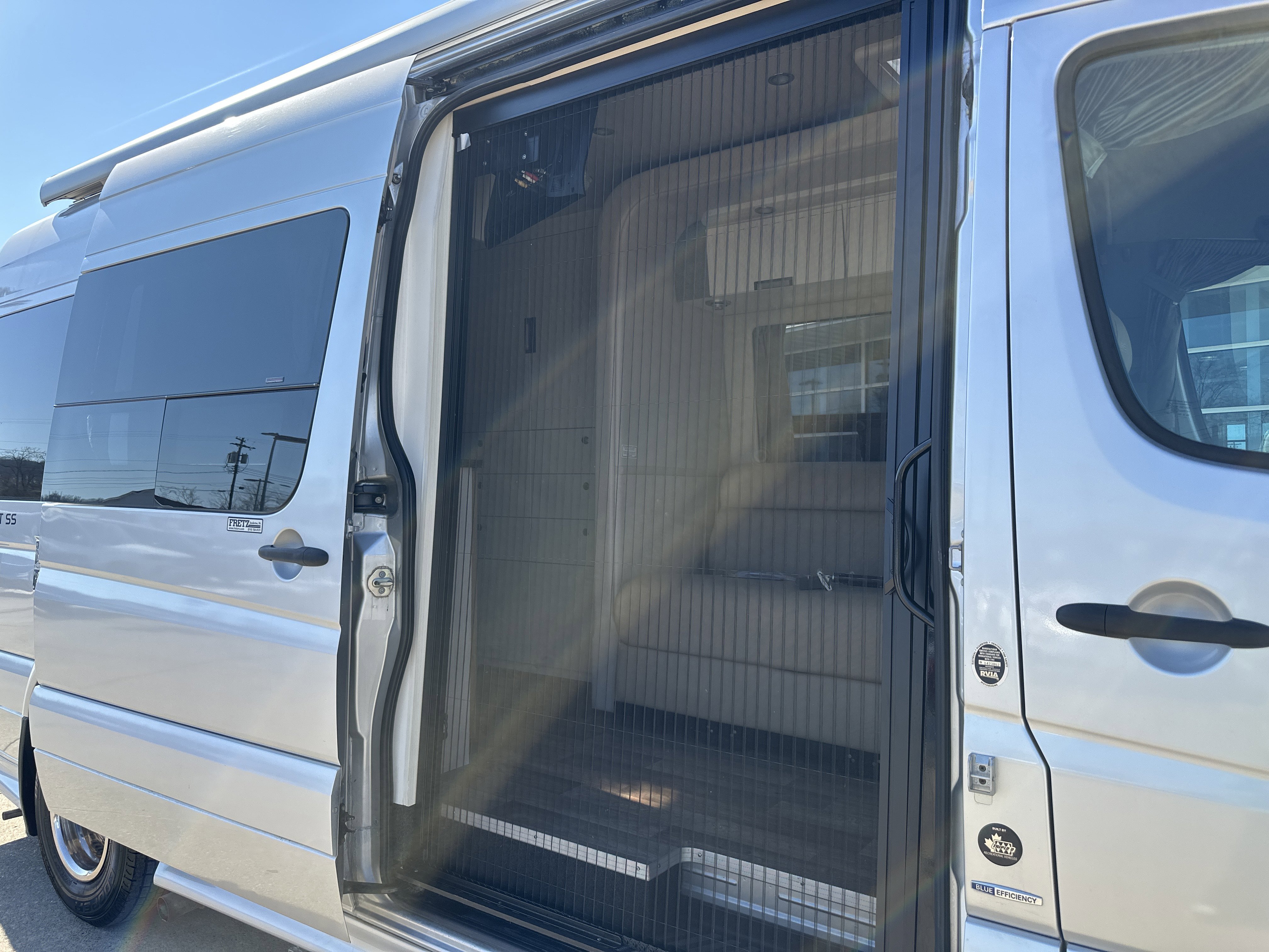 Used 2012 Steel Blue Mercedes-Benz EXT image 31