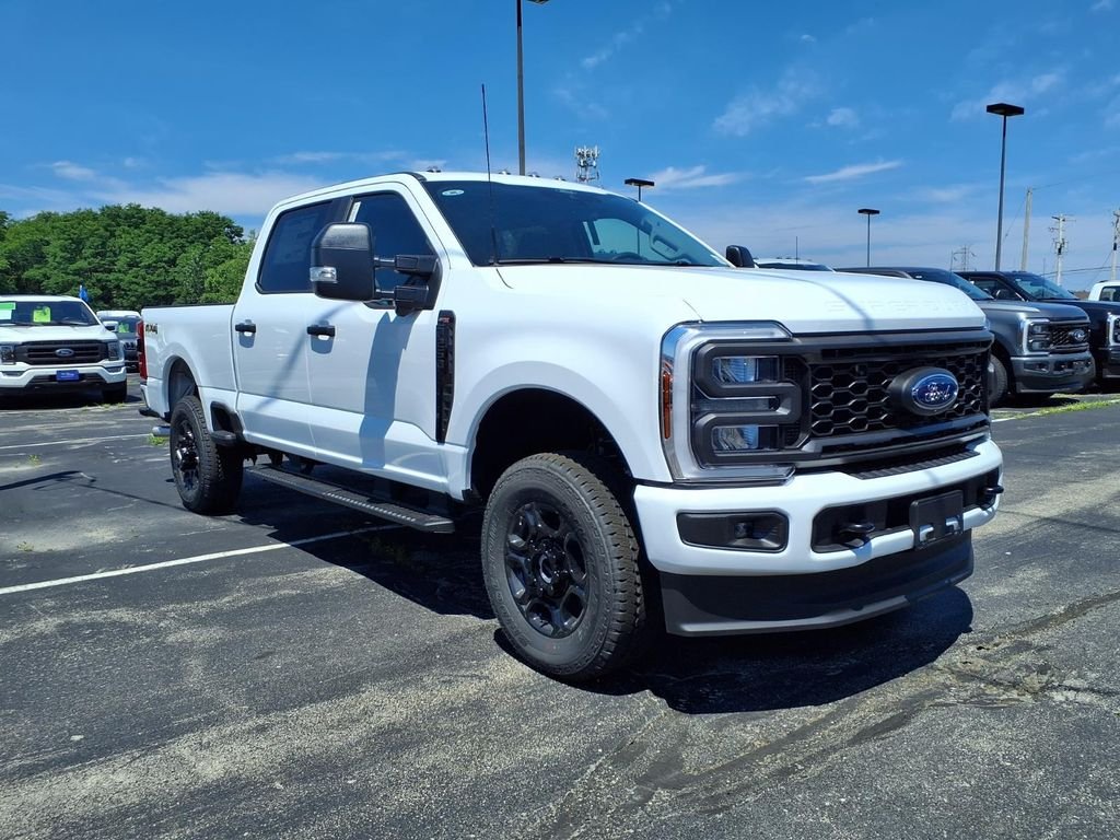 New 2026 Oxford White Ford F-250® XL image 2