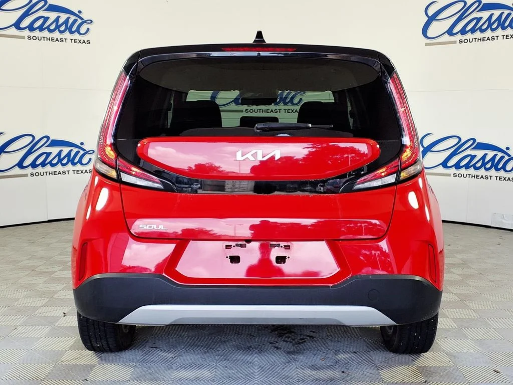 Certified Used 2024 Red Kia LX image 4