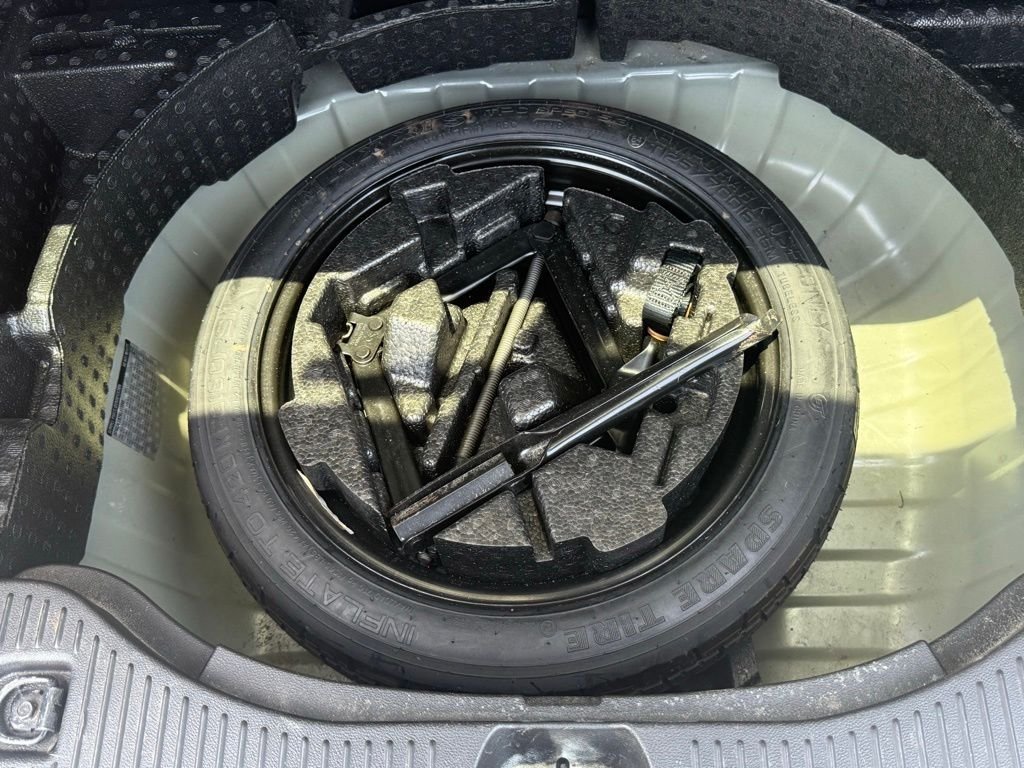 Used 2019 Gray Chevrolet LT image 33