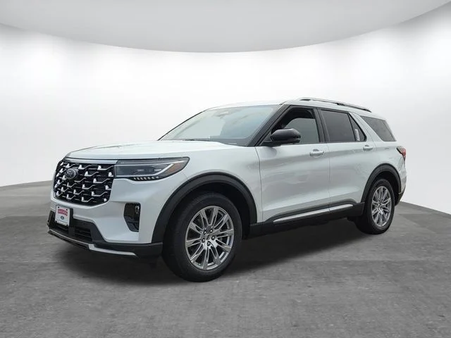New 2026 Star White Metallic Tri-Coat Ford Platinum™ image 27