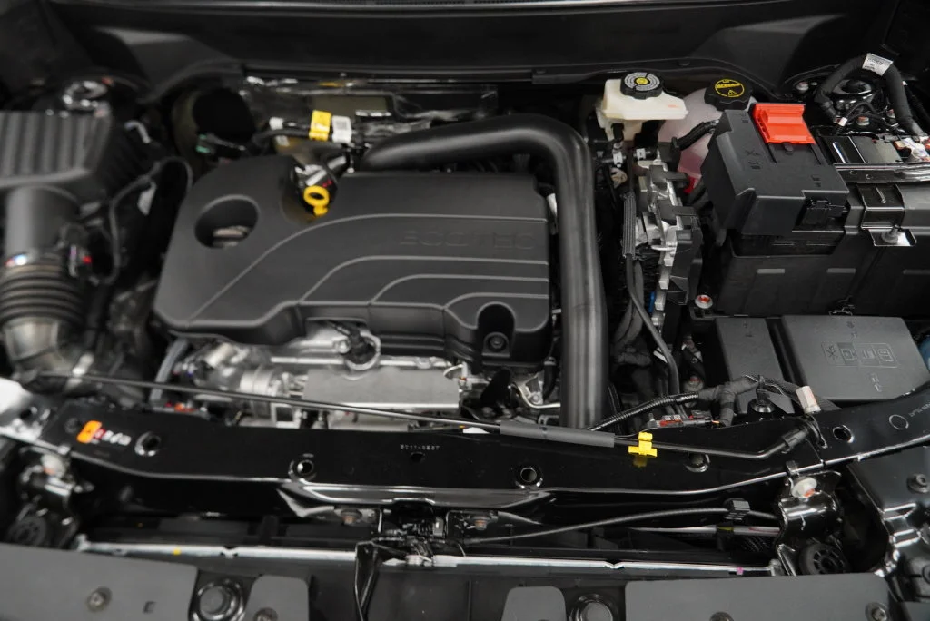 New 2027 Mosaic Black Metallic Chevrolet LT image 40