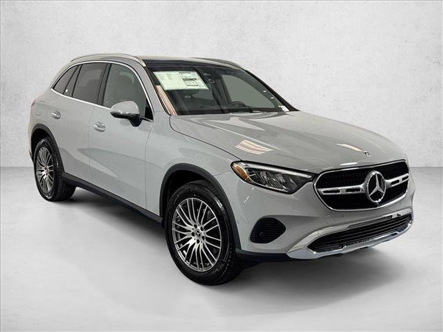 New 2026 MANUFAKTUR Alpine Grey Mercedes-Benz GLC 300 image 33