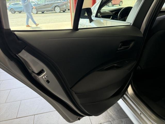Certified Used 2023 SILVER ME. Toyota  image 30