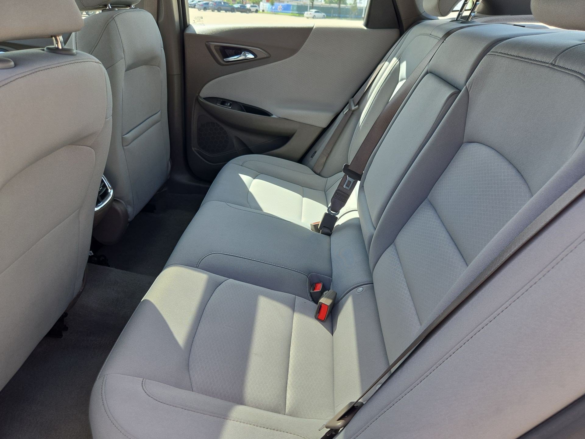 Used 2024 Summit White Chevrolet LT image 26