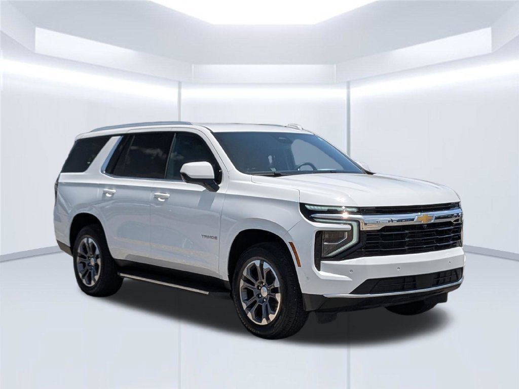 2026 Chevrolet Tahoe LS - Photo 9