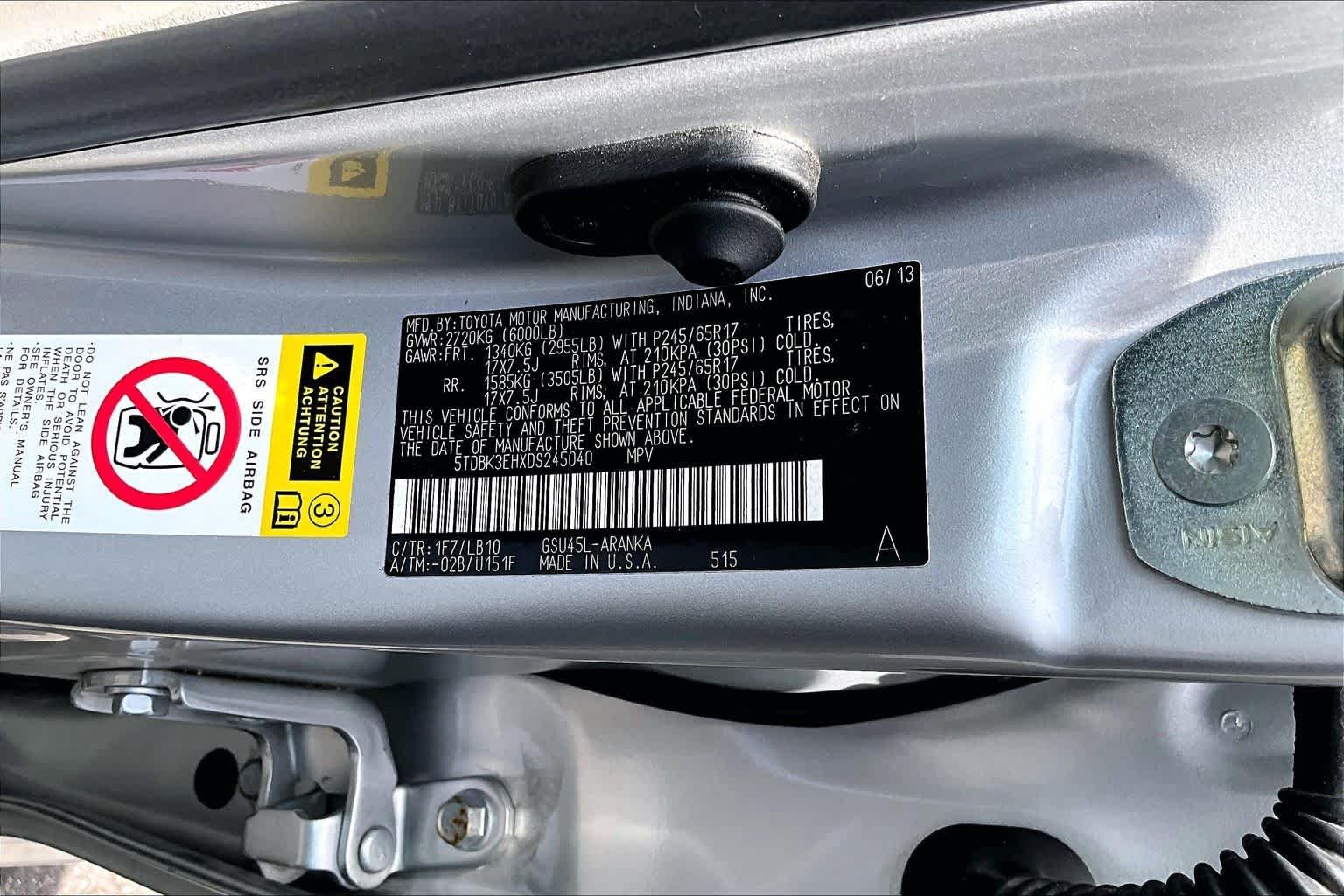 Used 2013 Classic Silver Metallic Toyota SE image 34
